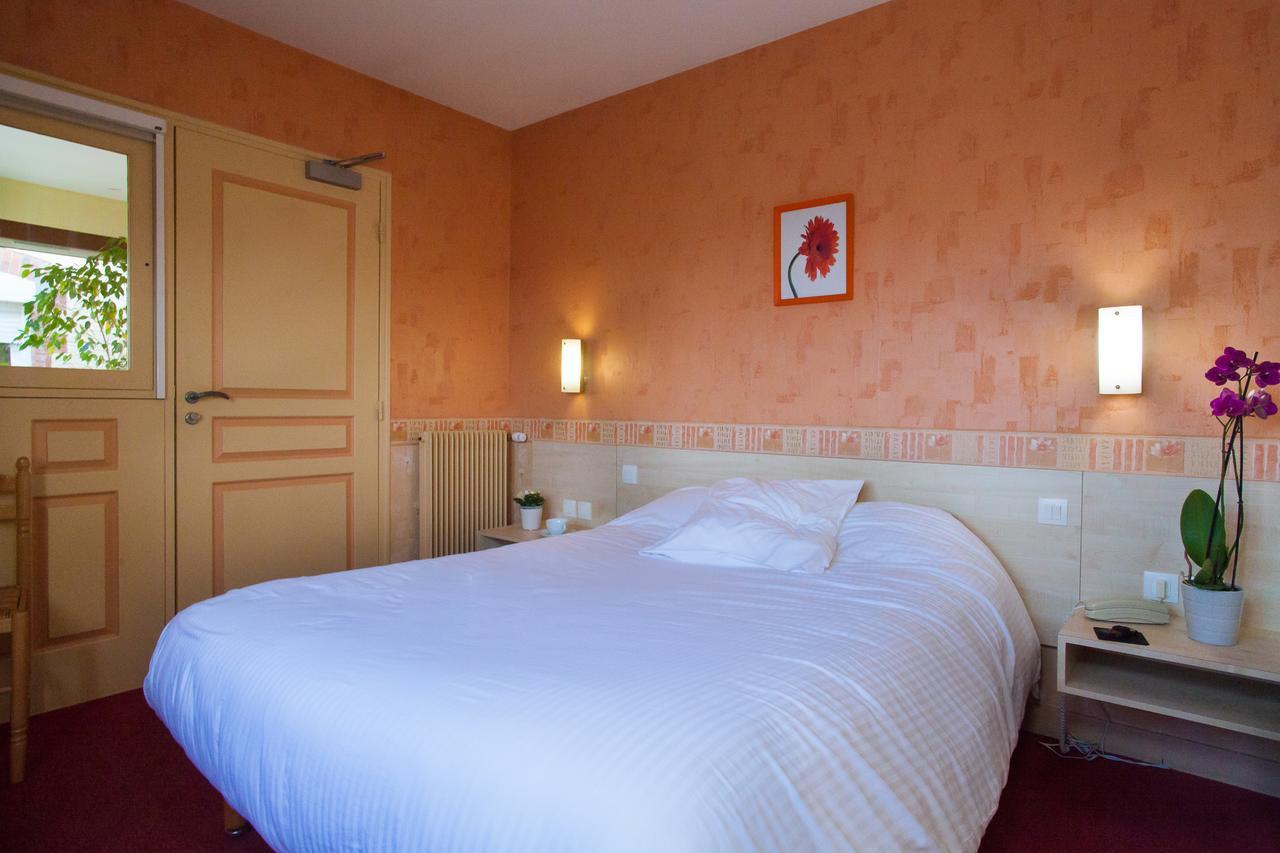 Logis Restaurant Le Commerce Hotel 2*